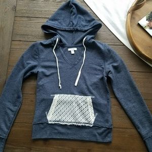 *SOLD* Soft sweatshirt hoodie with lace detail
